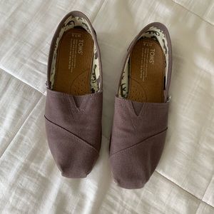 TOMS Canvas Slip-Ons